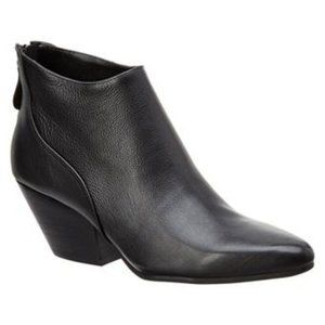 Marc Fisher LTD Ruby Women 6.5 Black Leather Zip Up Pointed Toe Booties $189
